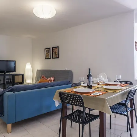 Hamal's Flat Lägenhet